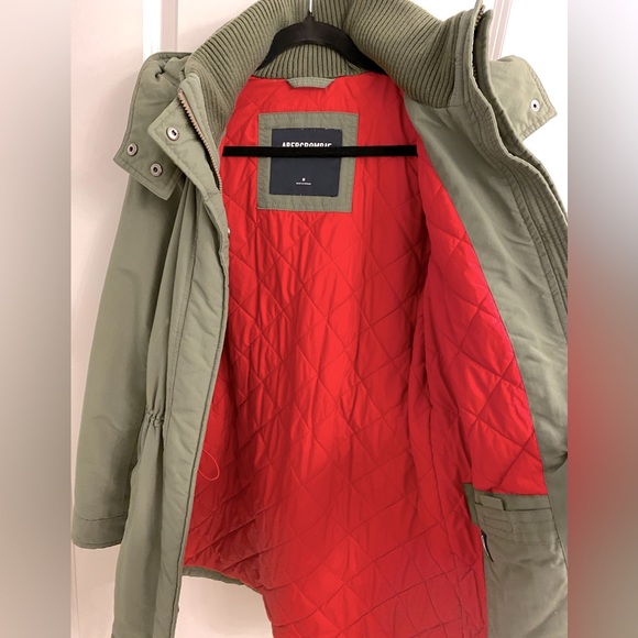 Womens Abercrombie jacket green size medium - Picture 4 of 5